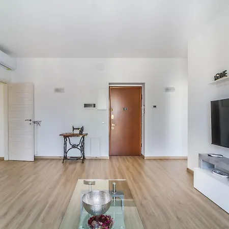 Domusmi Benedetto Marcello-28 Apartment Milan Exterior photo